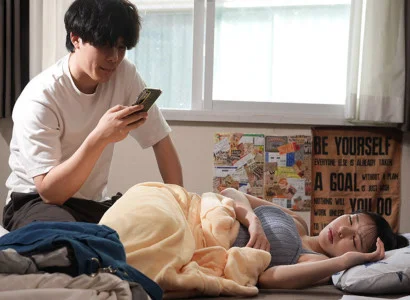 Kẻ biến thái thích người yêu ngoại tình để nhìn
